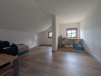 Platz für die ganze Familie – Modernisiertes Einfamilienhaus mit großem Grundstück in Oderwitz - Büro OG