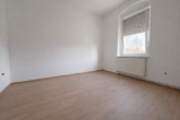 Frisch sanierte 4-Raum-Wohnung in attraktiver Lage von Zittau - Wohnzimmer III.png