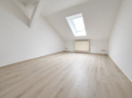 Frisch renovierte 4-Raum-Wohnung im Dachgeschoss in Hirschfelde - Kinderzimmer.png