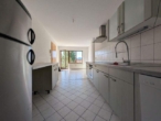 Die vielleicht schönste Wohnung Zittaus? Traumhafte Maisonette mit Gebirgsblick - Küche mit Blick zum Balkon