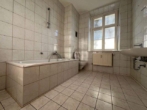 Helle 2-Raum-Wohnung im Erdgeschoss in Hirschfelde - Badezimmer.jpg