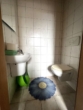 Alles bleibt – nur die Katzen nicht! Möbliertes Haus mit Garten & hochwertiger Küche - Gästetoilette