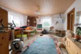Freistehendes Einfamilienhaus mit großem Grundstück in Bertsdorf - Kinderzimmer.png