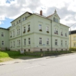 Helle, altersfreundliche 2-Raum-Wohnung im Erdgeschoss mit Garage und Garten - Außenansicht