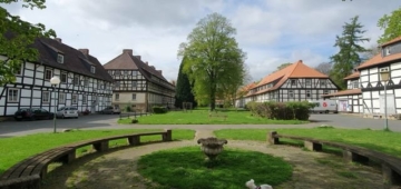 Schöne 3-Raum-Wohnung auf historischem Gutshof, 38259 Salzgitter, Etagenwohnung