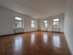 Großzügige 3-Raum-Wohnung in zentraler Lage von Neugersdorf - Wohnzimmer.jpg